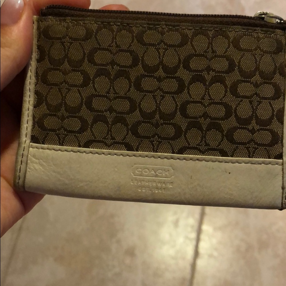 Coach Small Wallet - Picture 2 of 4